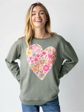 Natural Life Crewneck Floral Heart Olive Fleece Pocket Long Sweatshirt MEDIUM